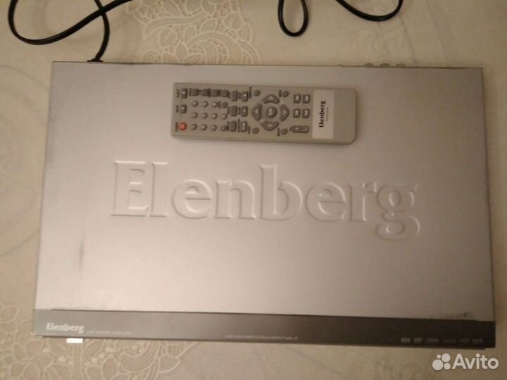 DVD плеер Elenberg