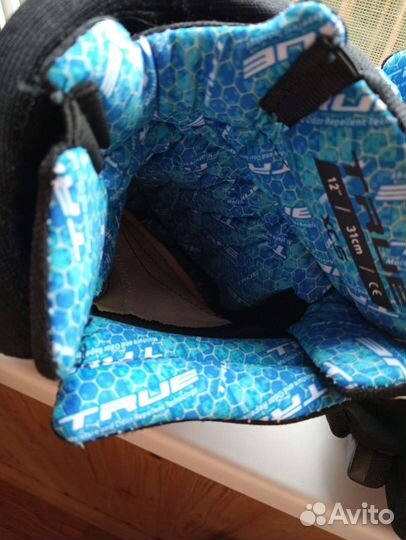 Краги хоккейные jr 12