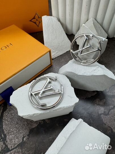 Серьги louis vuitton