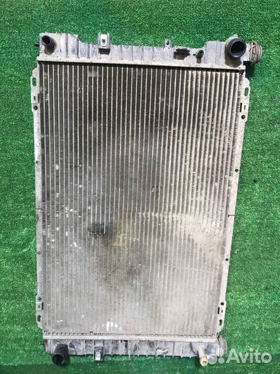 Радиатор охлаждения двигателя Ford Maverick 2001-2