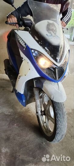 Скутер- Raser Dragon RC150