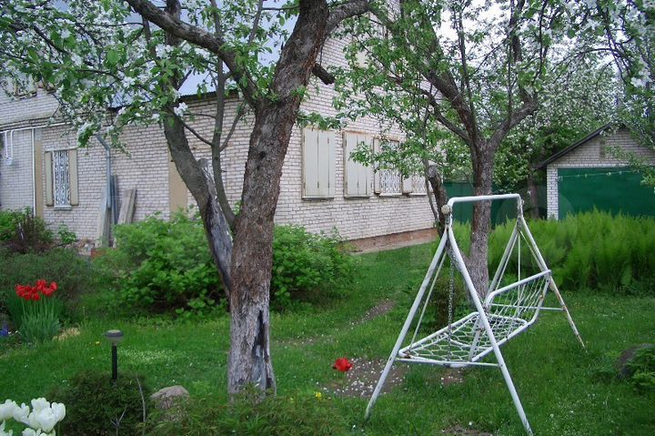 Дом 170 м² на участке 6 сот.