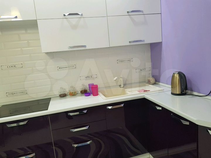 1-к. квартира, 50 м², 5/5 эт.