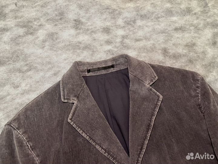 Вельветовый сиреневый пиджак