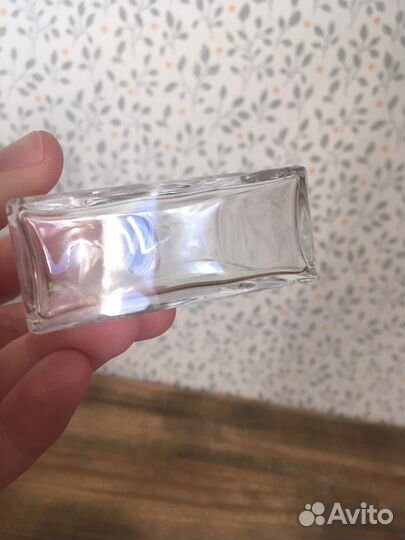 Флакан от парфюмерии Chanel Gabrielle