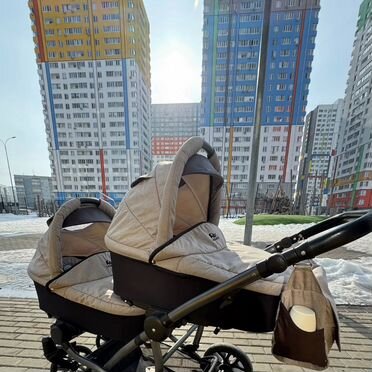 Детская коляска для двойни