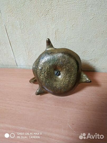 Бронзовый подсвечник