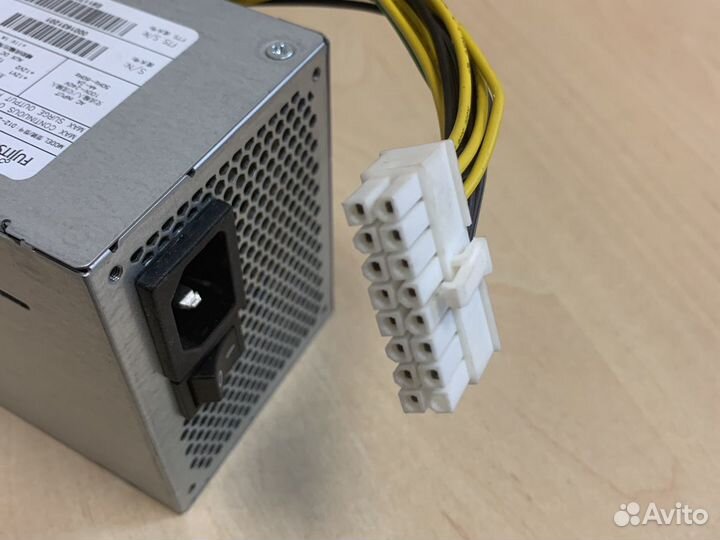 Блок питания fujitsu S26113-E611-V70-01