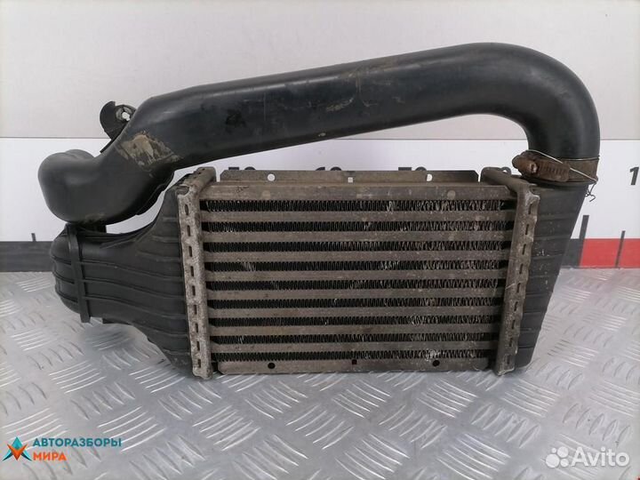 Интеркулер Opel Zafira (A) 2001 95512979