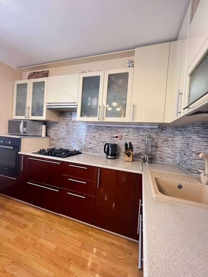 3-к. квартира, 70 м², 2/11 эт.