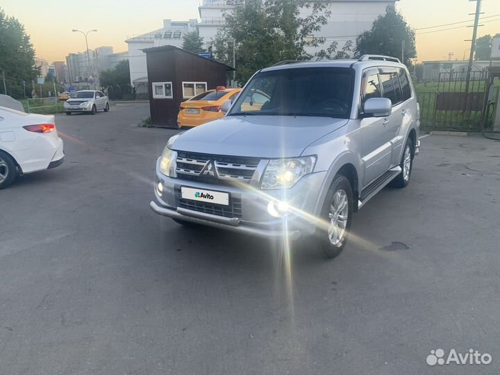 Mitsubishi Pajero 3.0 AT, 2011, 268 500 км