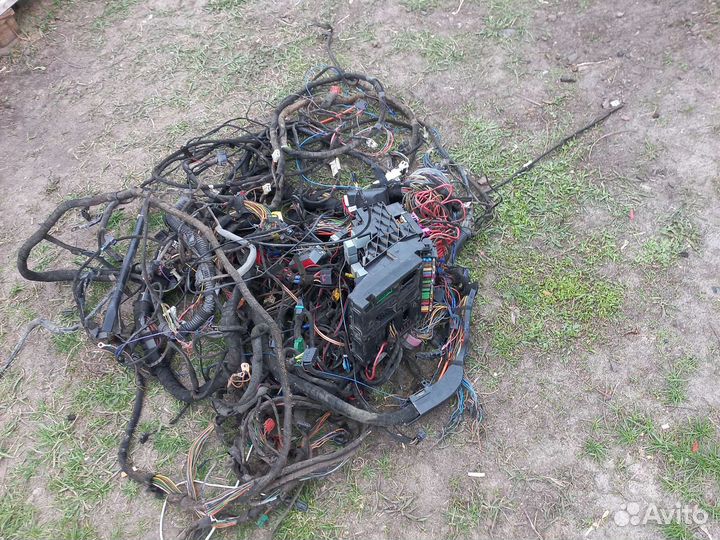 Ford Galaxy 2,0 NSE комплект проводки автомобиля