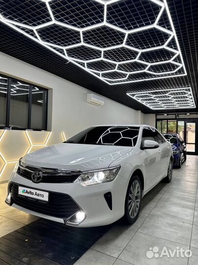 Toyota Camry 2.0 AT, 2015, 180 000 км