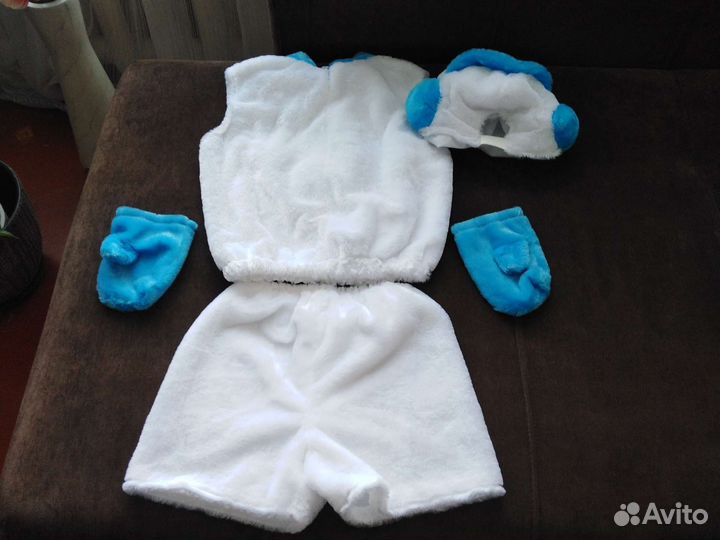 Новогодний костюм снеговика