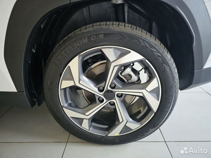 Geely Atlas Pro 1.5 AMT, 2023, 5 000 км