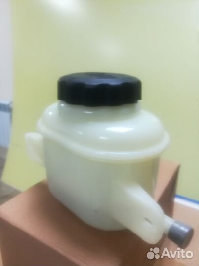 Бачок гура Lacetti /Gentra