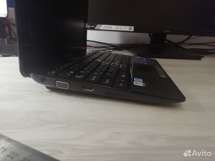 Ноутбук Asus Eee PC 1015P