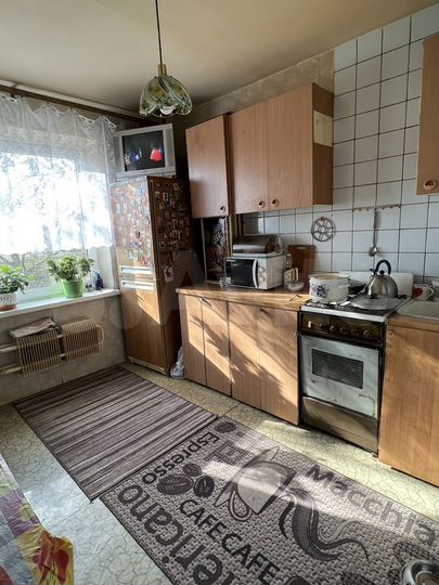 2-к. квартира, 52 м², 3/5 эт.