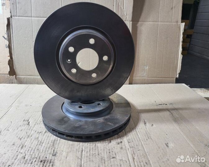 Диск тормозной передний Audi A4 Iv B8 cdnb 2012