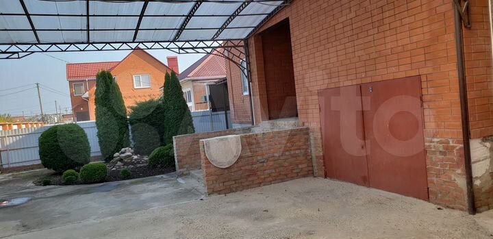 Дом 293 м² на участке 10 сот.