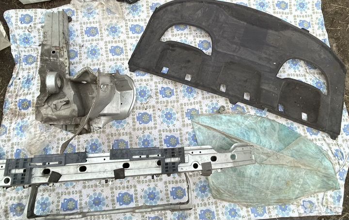 Запчасти Mercedes W210 Rest