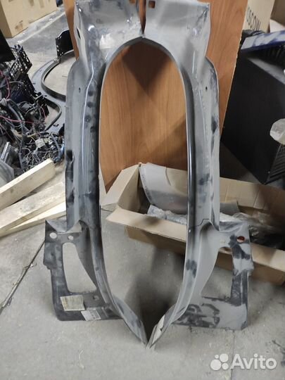 Суппорт фонаря/панель задка Renault Sandero 1