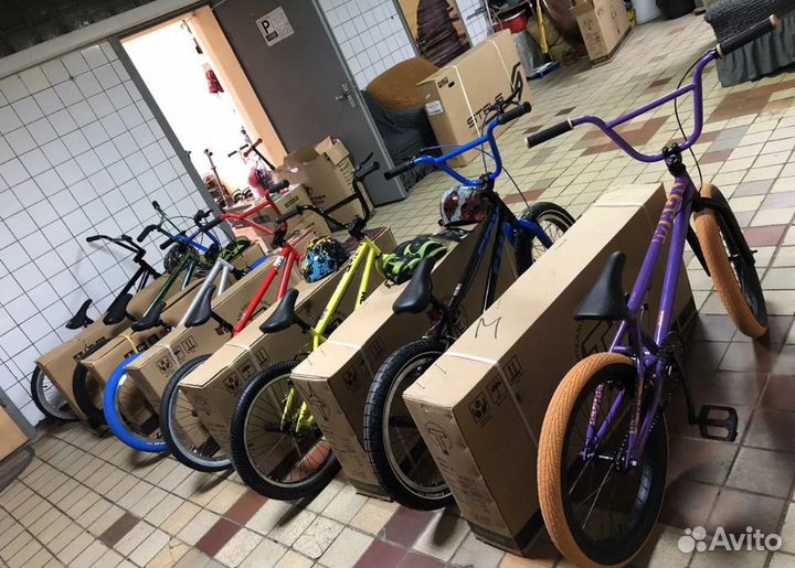 Трюковой велосипед BMX