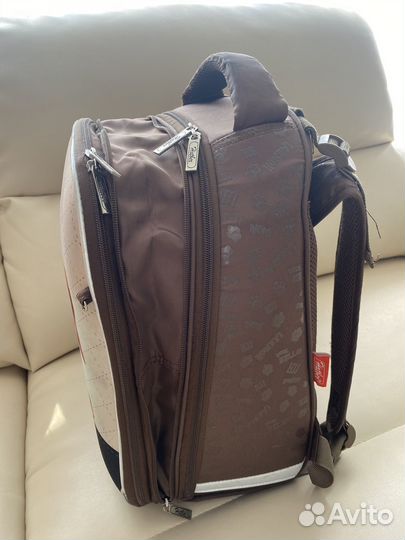 Продам школьный рюкзак