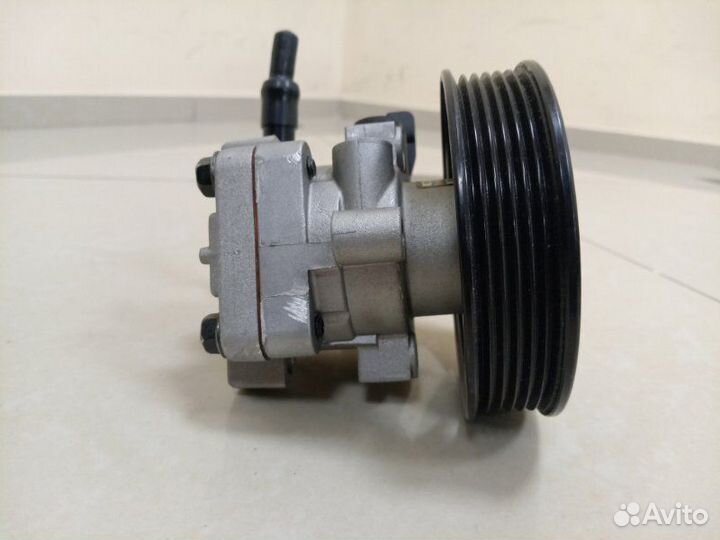 Насос гидроусилителя руля Hyundai Santa Fe Classic