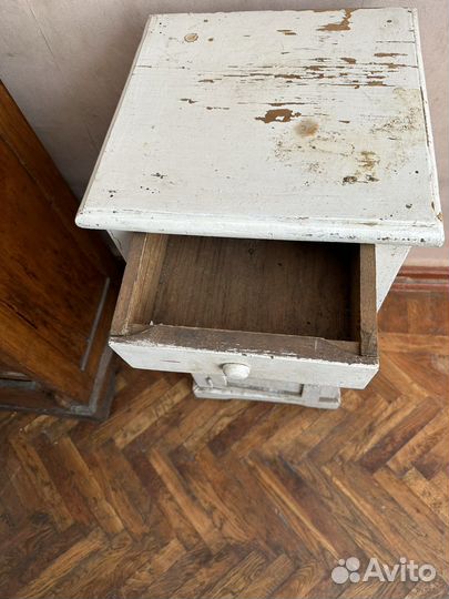 Тумбочка деревянная СССР