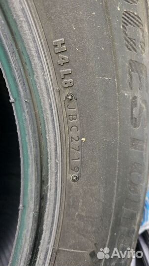 Bridgestone Blizzak Spike-02 SUV 235/65 R17 108