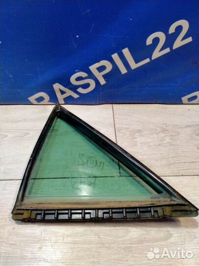 Форточка двери задняя левая Toyota Mark I I JZX110