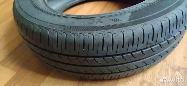 Yokohama BluEarth AE01 5/5 R14