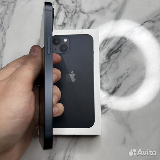iPhone 13