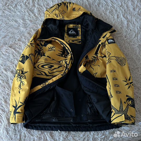 Сноубордическая куртка Quicksilver