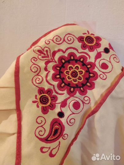 Фартук с нагрудником и карманамиЛён Вышивка