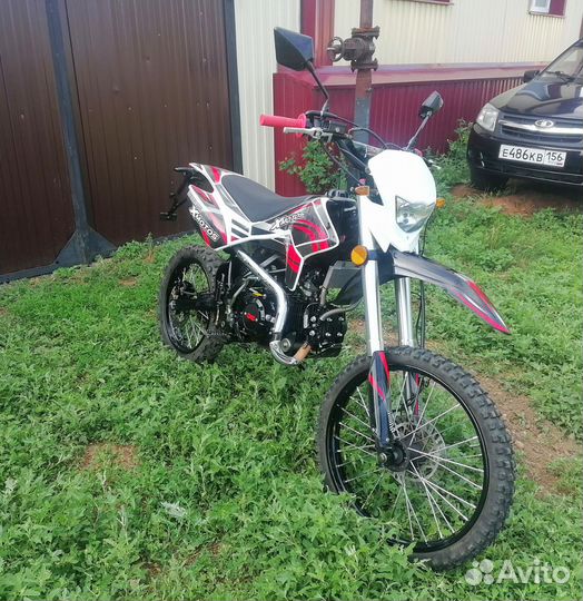 Питбайк X-motos YX140