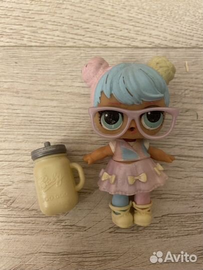 Кукла лол
