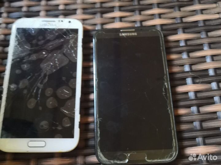 Samsung Galaxy Note II GT-N7100, 2/16 ГБ