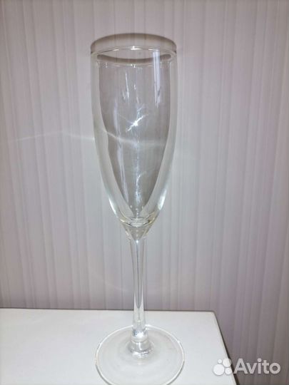 Бокалы для шампанского