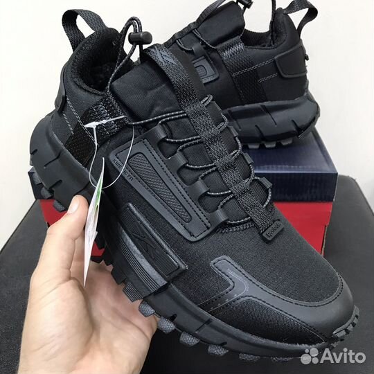 Кроссовки мужские Reebok зимние