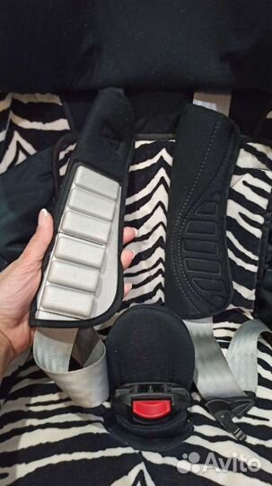 Автокресло (9-18)britax roemer trifix Smart Zebra