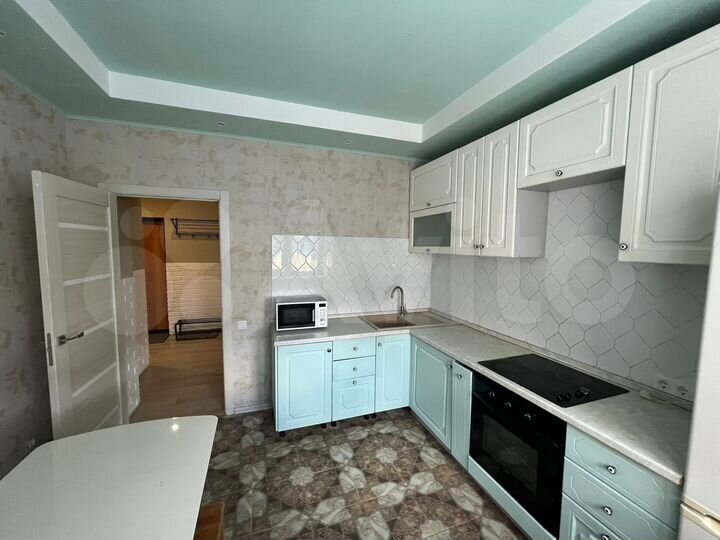 2-к. квартира, 52 м², 9/14 эт.