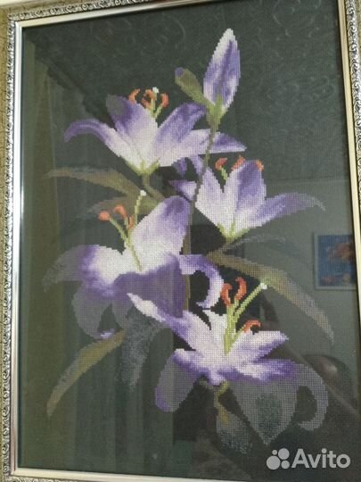 Картина, вышитая крестом