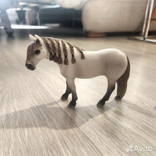 Лошади schleich