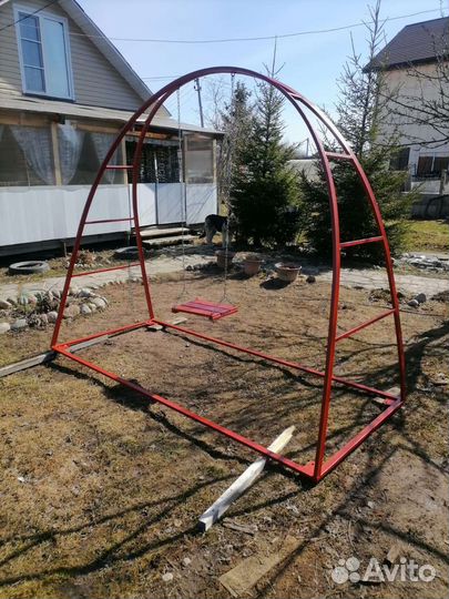 Детские качели уличные