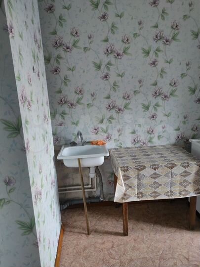 2-к. квартира, 50 м², 2/6 эт.