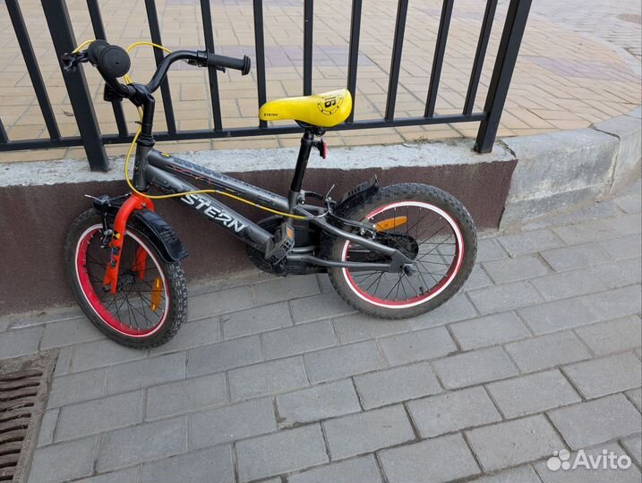 Детский велосипед 16