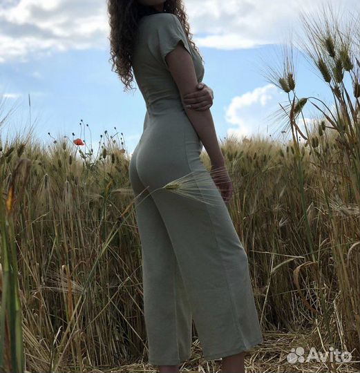 Комбинезон женский 42 44