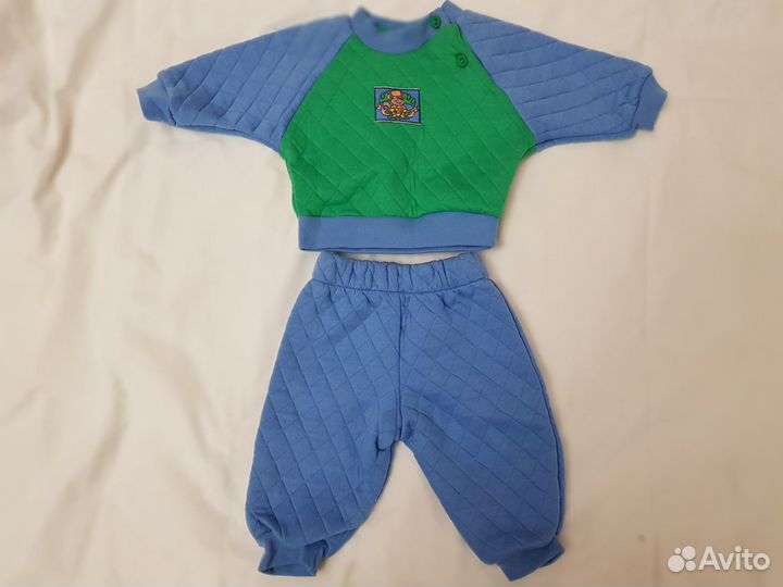 Костюмчики детские новые